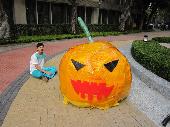 Hello 2013 Halloween，開新視窗