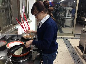 102/01/17外籍生美食料理，開新視窗