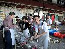 瀏覽旅遊行程活動內容：採蔥體驗與蔥油餅DIY、豬肉香腸風味大餐、精油提煉DIY與芳香植物解說導覽、綠茶龍鬚糖DIY相片